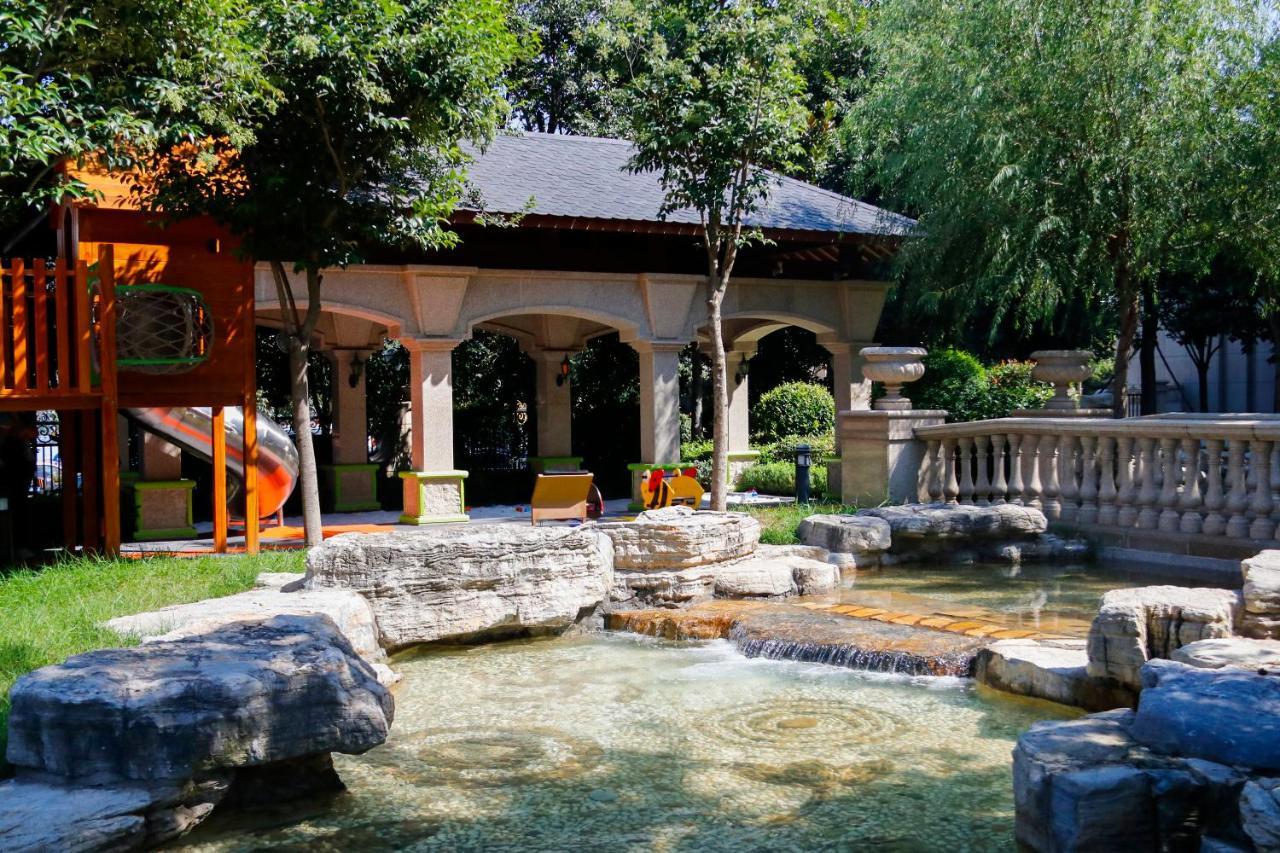 Wyndham Qingdao Hotel Екстериор снимка