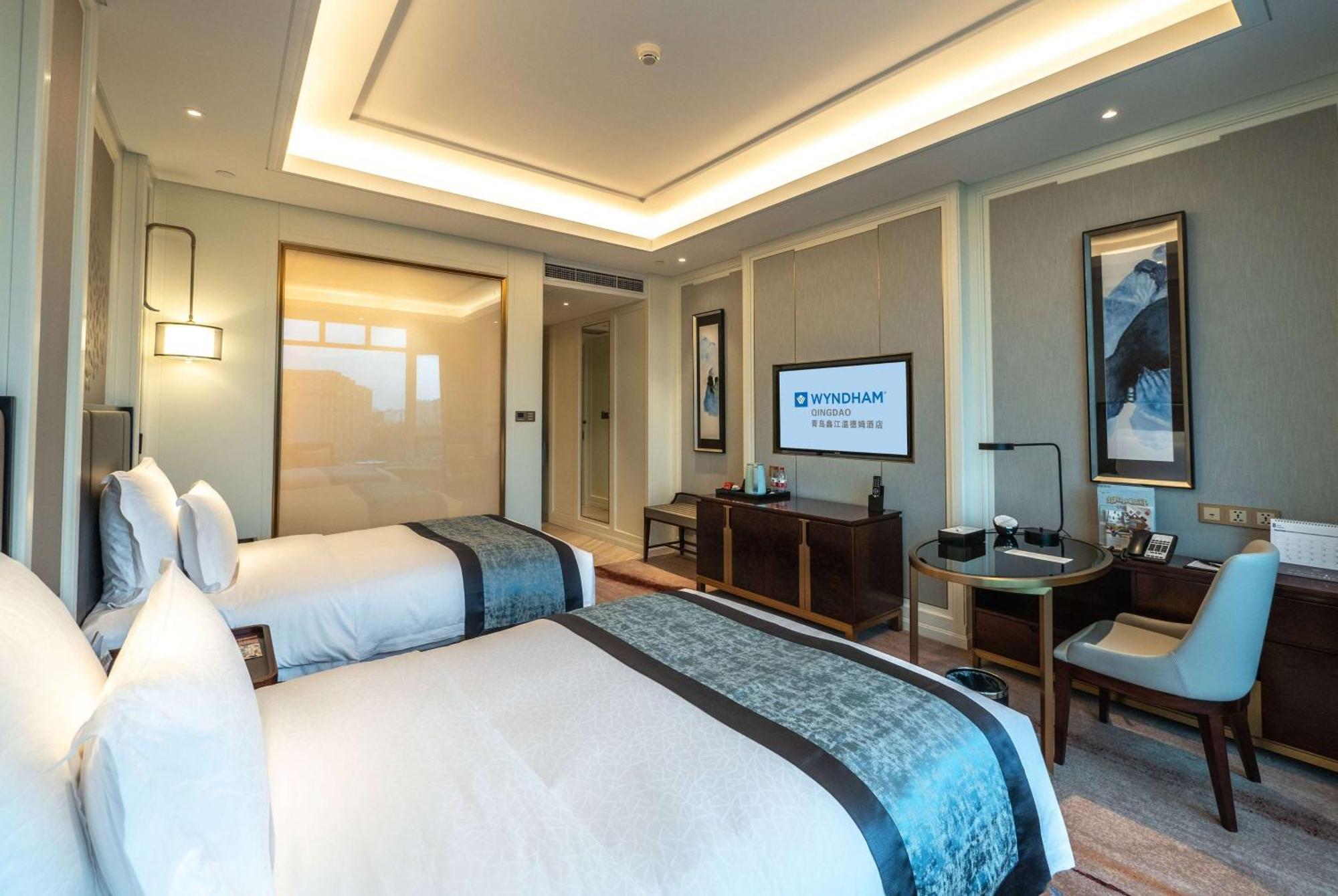 Wyndham Qingdao Hotel Екстериор снимка