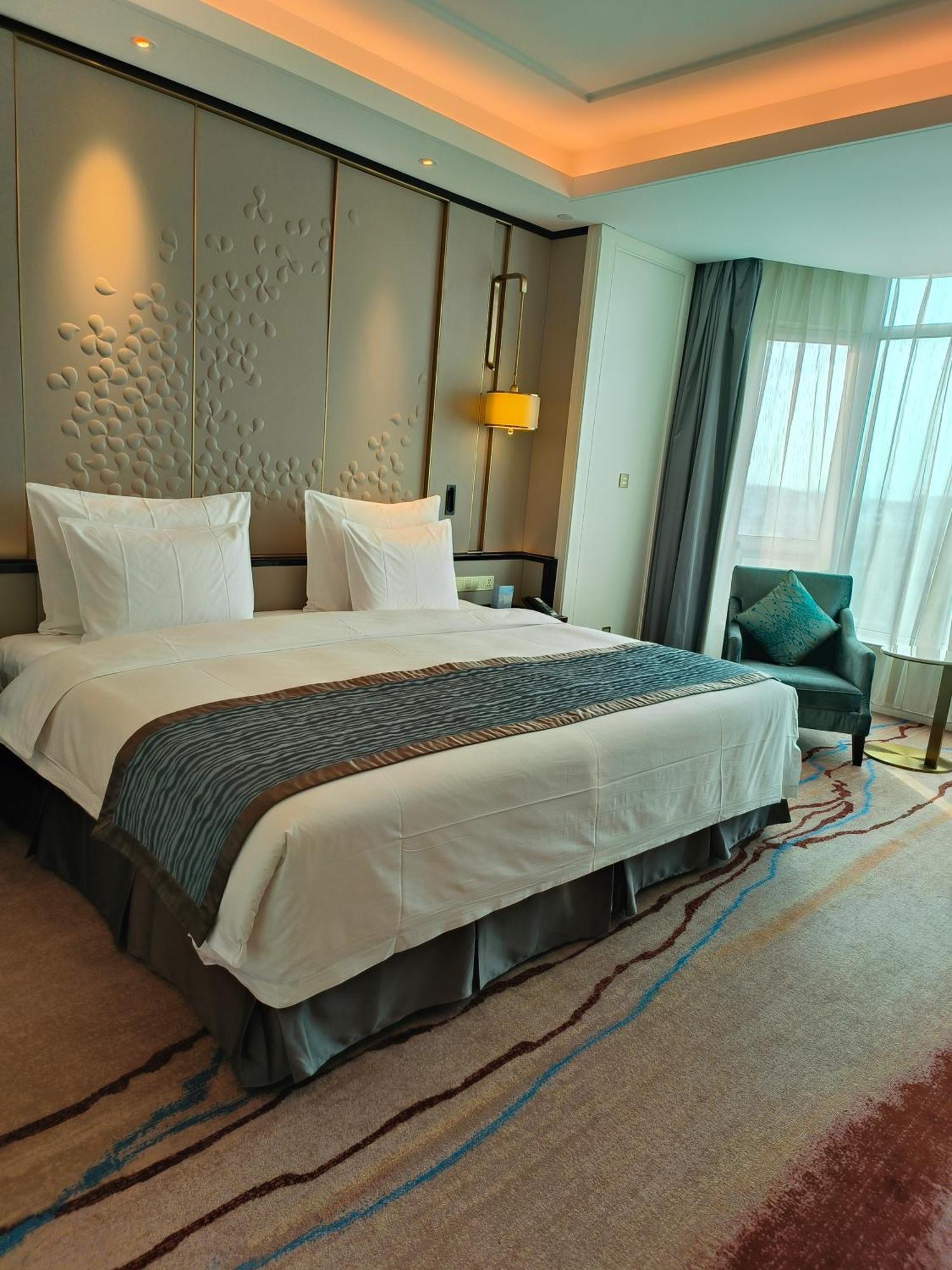 Wyndham Qingdao Hotel Екстериор снимка