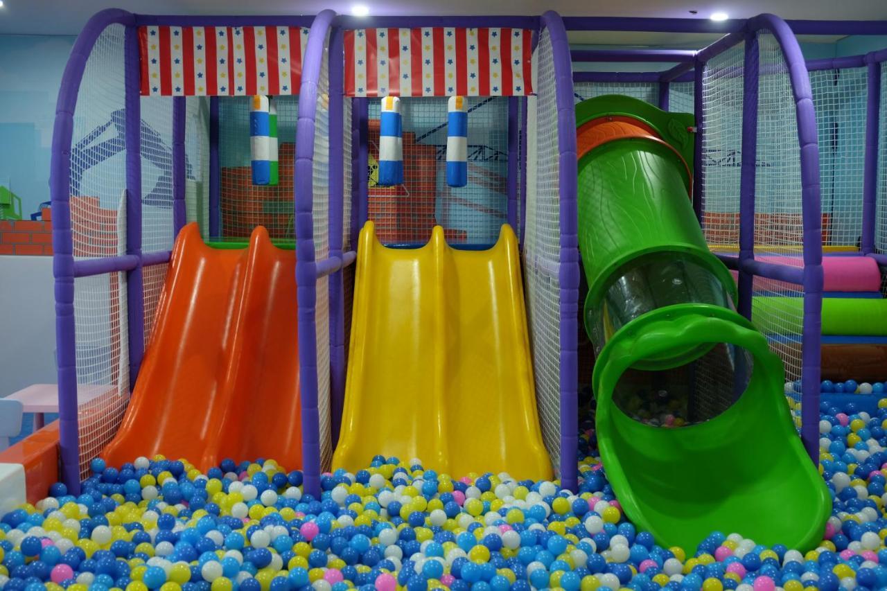 Wyndham Qingdao Hotel Екстериор снимка