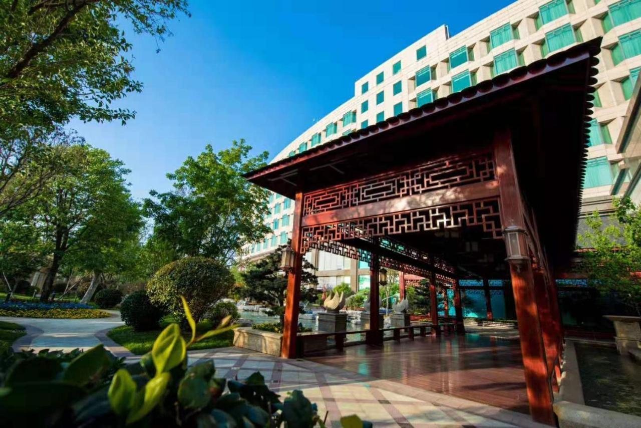 Wyndham Qingdao Hotel Екстериор снимка